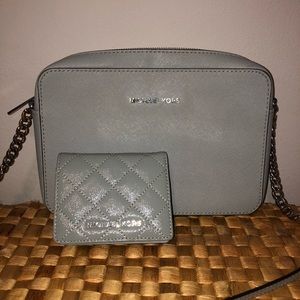 Micheal Kors Crossbody
